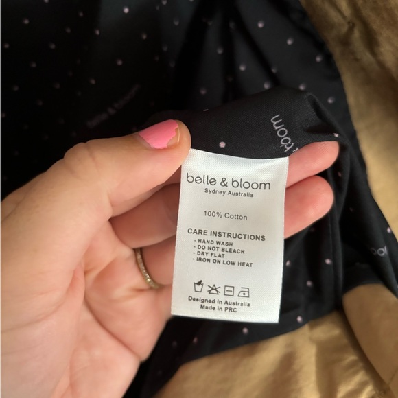 BELLE & BLOOM Cool Nights Water Resistant Cropped Khaki Trench Coat Size Small - Picture 10 of 11